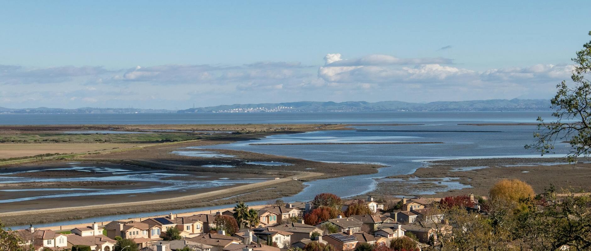 Spring Cleaning Checklist for Bay Area Homes: Flat-Rate + Travel Fee Explained